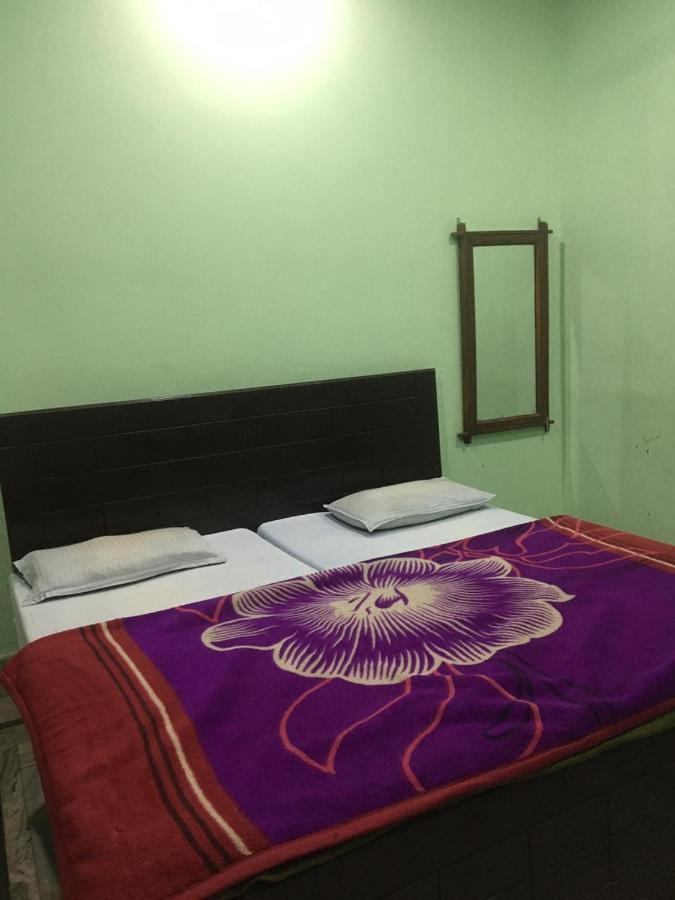 Hotel Vardaan Kankhal ภายนอก รูปภาพ