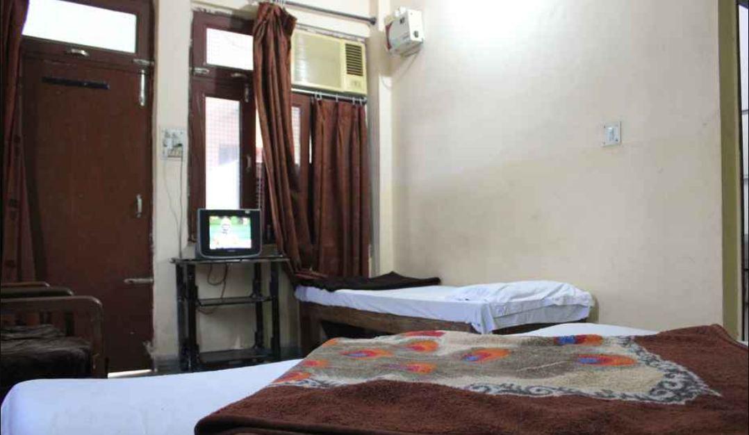 Hotel Vardaan Kankhal ภายนอก รูปภาพ